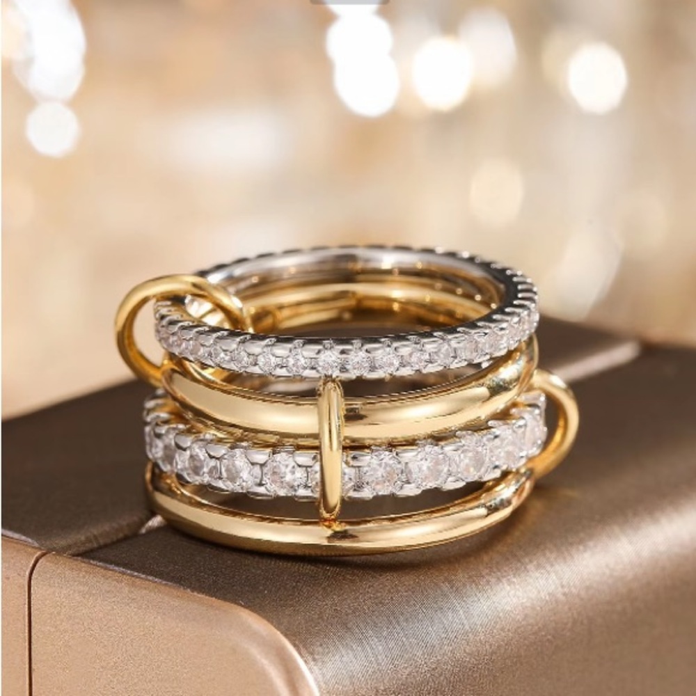 18k Interlocked Stacking Ring - image 1
